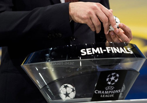 Lieu UEFA co dan xep boc tham Champions League? hinh anh