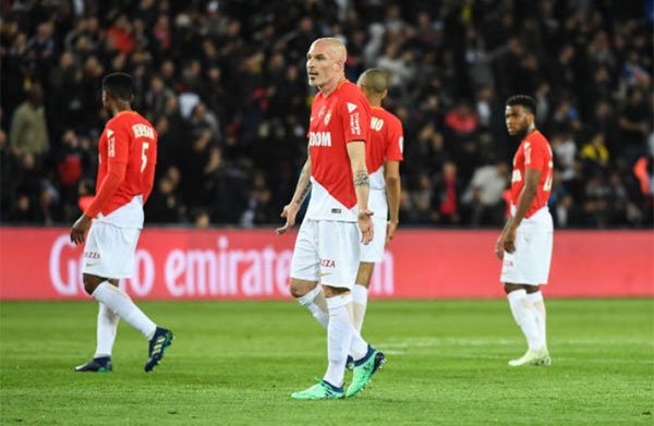 PSG vo dich Ligue 1 truoc 5 vong dau anh 6