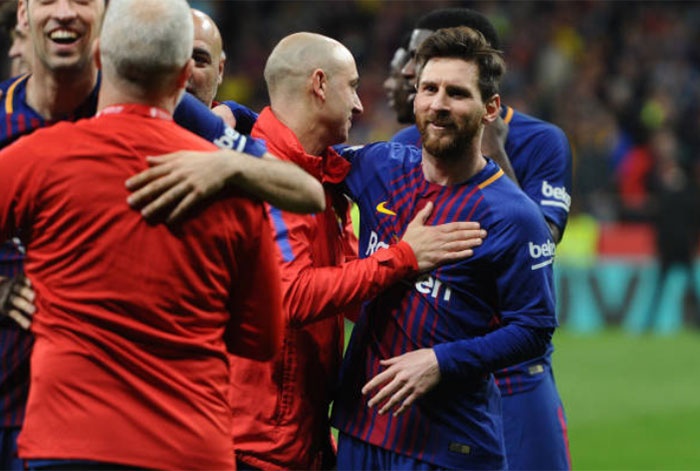 Iniesta choi tran chung ket cuoi cung o Barca anh 8