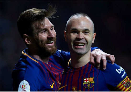 Iniesta choi tran chung ket cuoi cung o Barca, Messi don thu thach moi hinh anh
