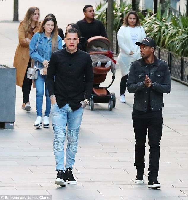 Man City to chuc mung chuc vo dich Premier League anh 3