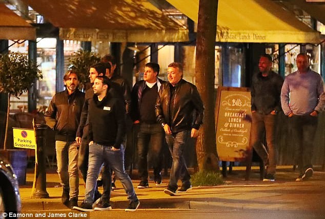 Man City to chuc mung chuc vo dich Premier League anh 6