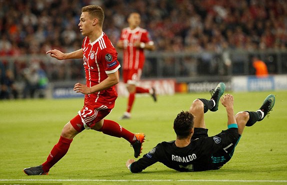 Khi Ronaldo hoa than thanh chien binh tham lang anh 3