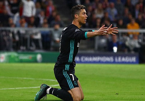 Khi Ronaldo hoa than thanh chien binh tham lang hinh anh