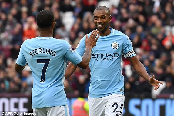 Tran West Ham vs Man City anh 1