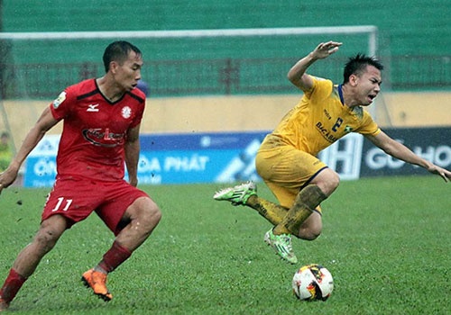 'Doi bong cua HLV Miura thi dau ky luat va khong ngai va cham' hinh anh