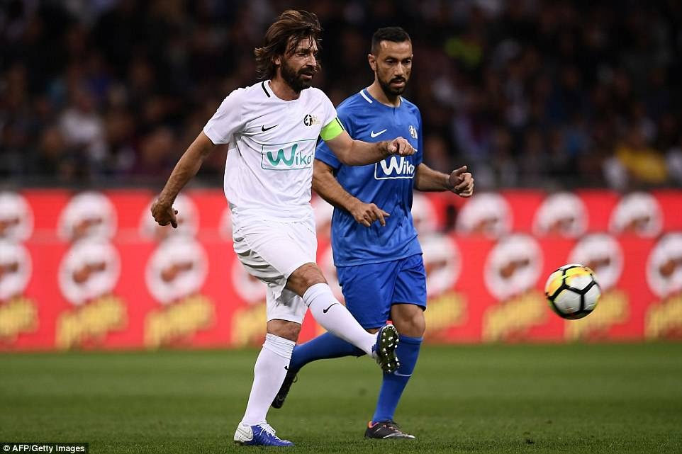 Dàn huyền thoại dự trận tri ân Pirlo ảnh 4 Dan huyen thoai du tran tri an Pirlo anh 4