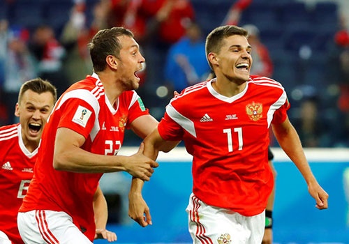 Vu khi lon nhat cua doi tuyen Nga o World Cup la gi? hinh anh