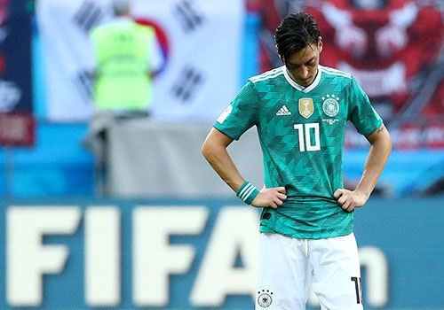 BLV Anh Ngoc: 'Sai lam cua Loew la tin tuyet doi vao nhom cong than' hinh anh