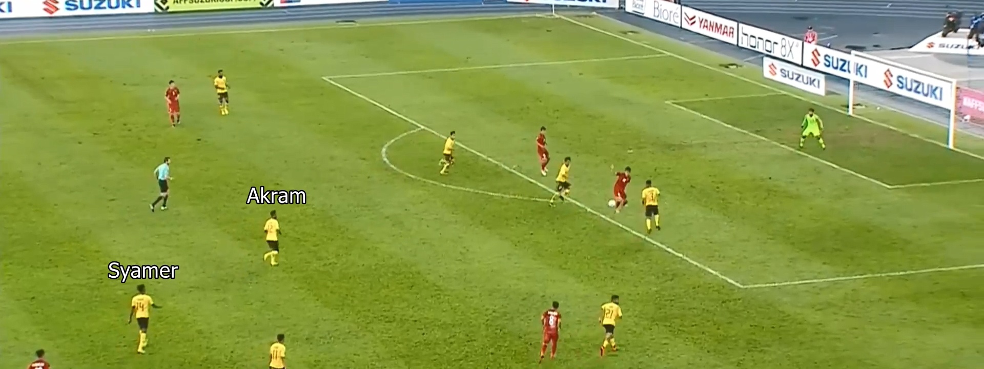 Diem yeu lon cua Malaysia mot lan nua lo ra nhu the nao anh 16