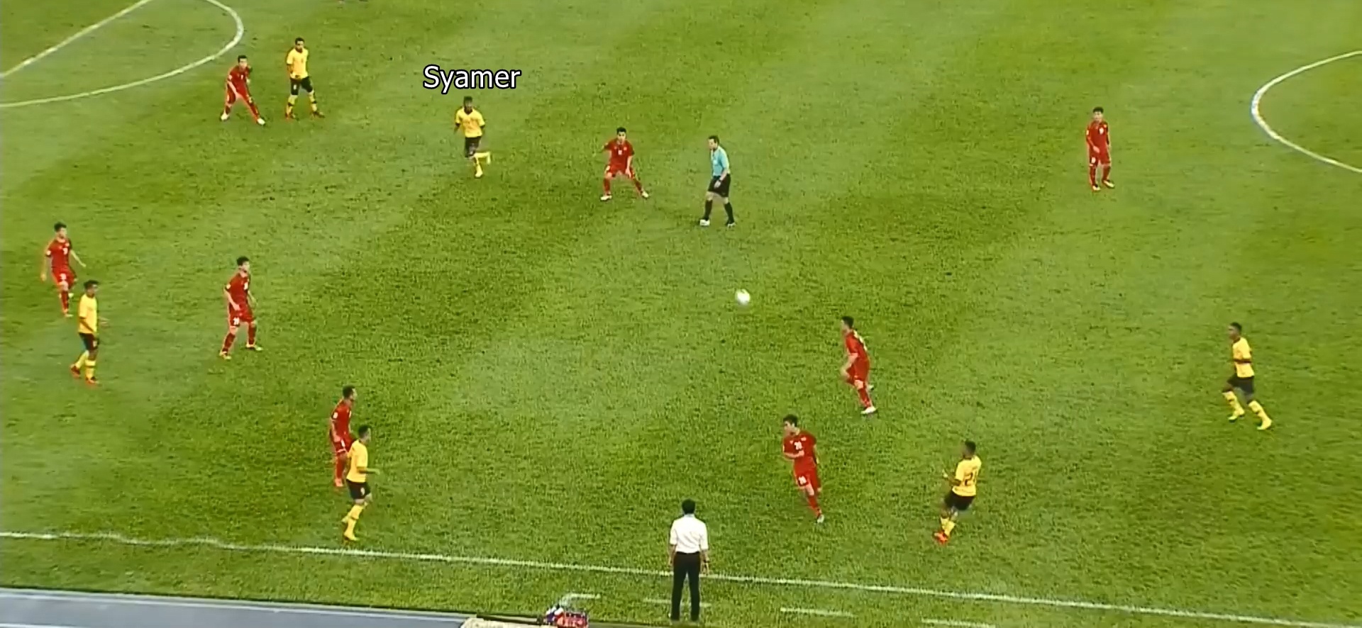 Diem yeu lon cua Malaysia mot lan nua lo ra nhu the nao anh 7