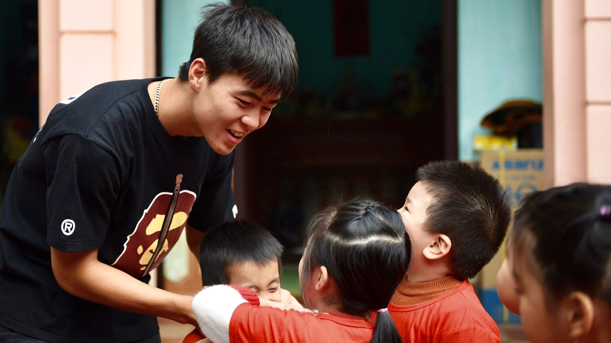 Trung ve Duy Manh: 'Toi bi cau thu Malaysia choi xau, thuc vao nguc' hinh anh