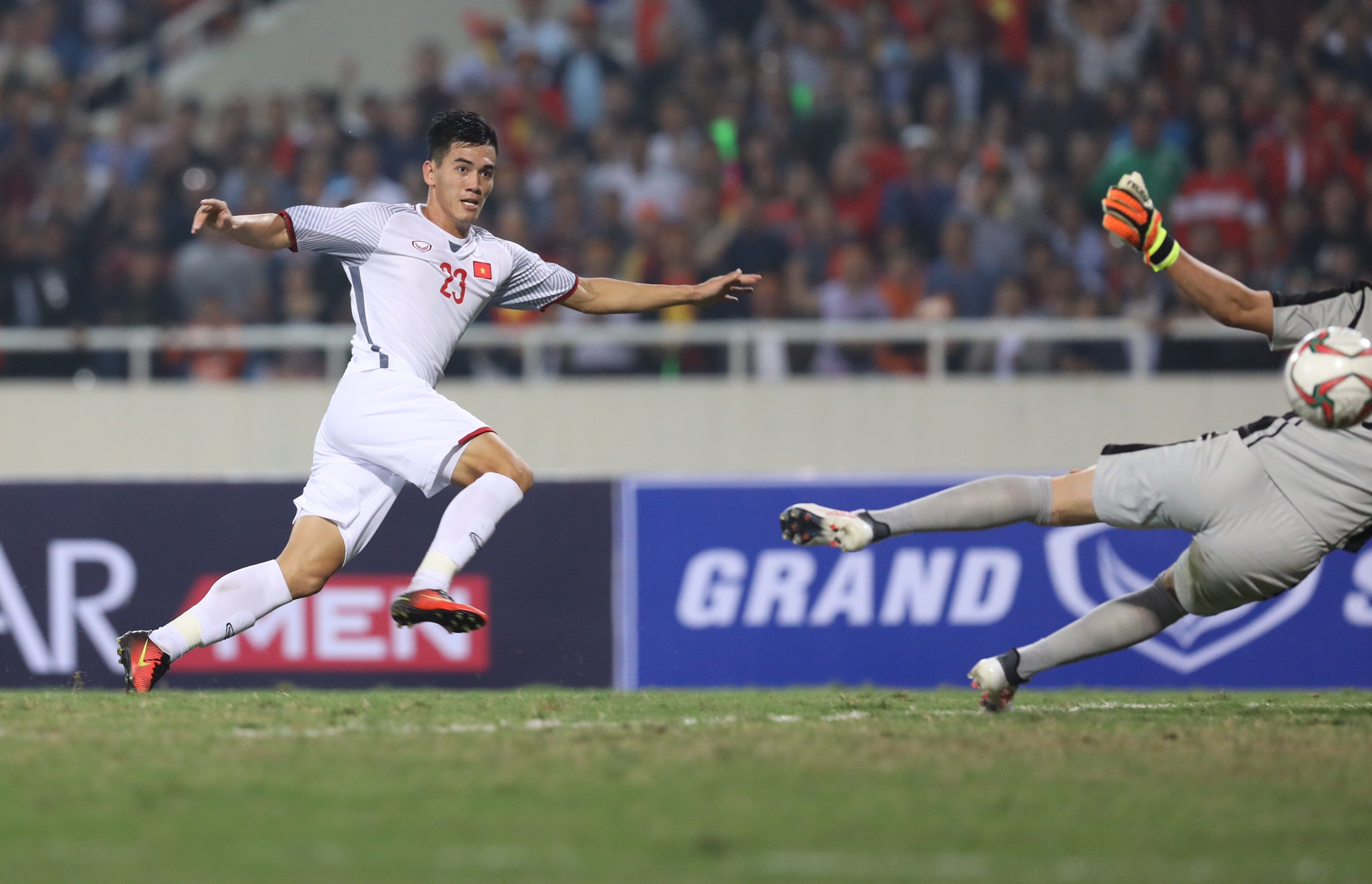 Viet Nam vs CHDCND Trieu Tien anh 1