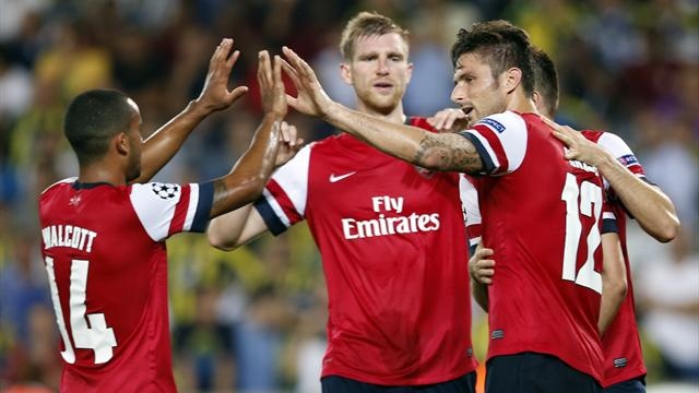 Play-off Champions League: Arsenal lai giuong oai? hinh anh
