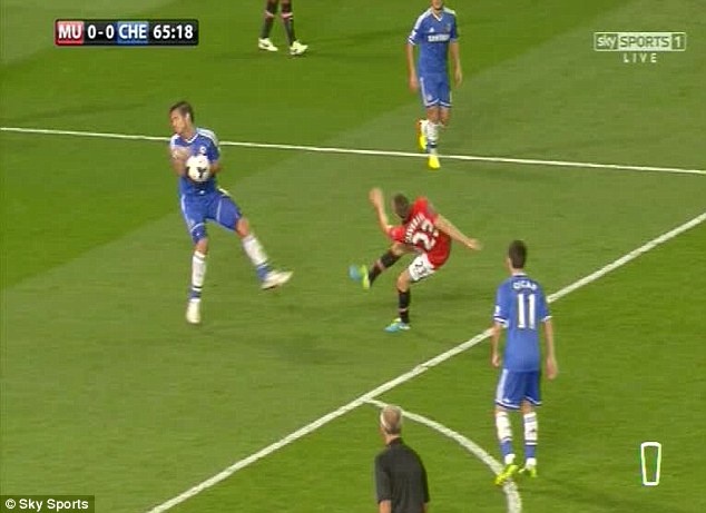 'Trong tai da dung khi khong cho MU huong penalty' hinh anh