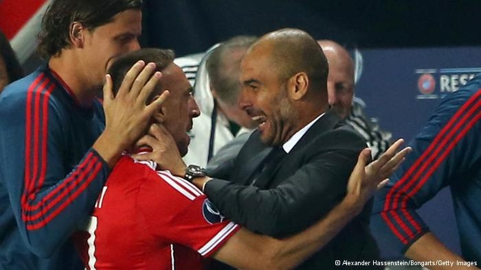 Guardiola thang tay bop co Ribery vi toi... ghi ban dep hinh anh
