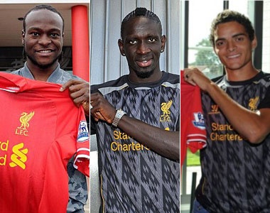 Liverpool don cung luc 3 tan binh truoc khi TTCN khep lai hinh anh