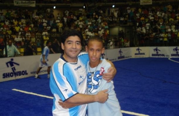 'Barca dung bien Neymar thanh VDV the hinh' hinh anh