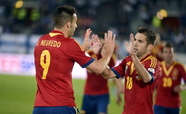 TBN cung co ngoi dau sau tran thang nhe Phan Lan hinh anh