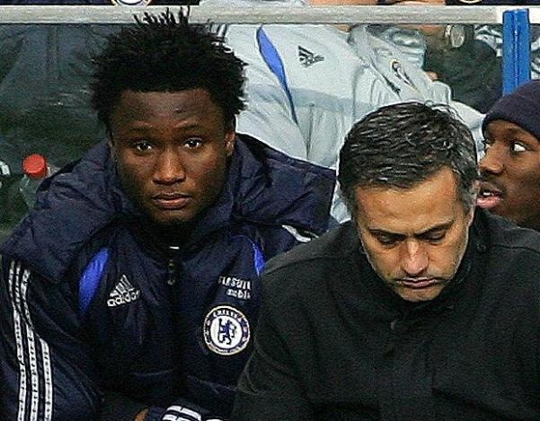 Diem tin 20/9: Obi Mikel xat muoi vao noi dau cua Mourinho hinh anh
