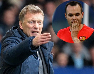 Dai bai truoc Man City, MU quyet mua Iniesta hinh anh