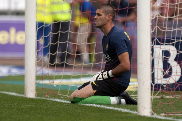 Chelsea dat duoc thoa thuan chieu mo Victor Valdes hinh anh