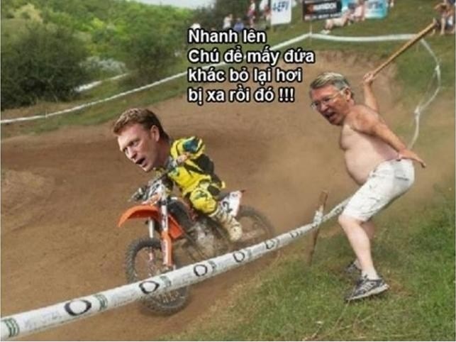 Anh che Sir Alex ra suc trung phat David Moyes hinh anh