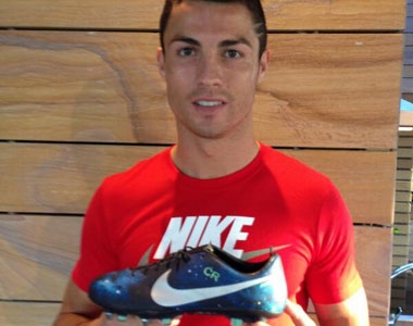 CR7 da co ‘vu khi moi’ cho cuoc dai chien voi Barca hinh anh