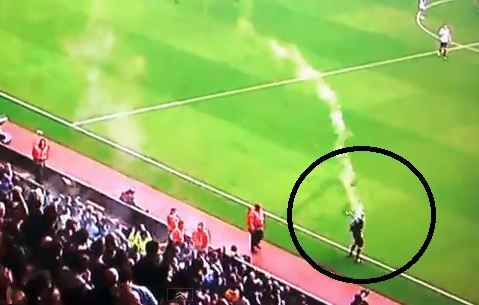 Trong tai lanh tron qua bom vao gay o giai NH Anh hinh anh