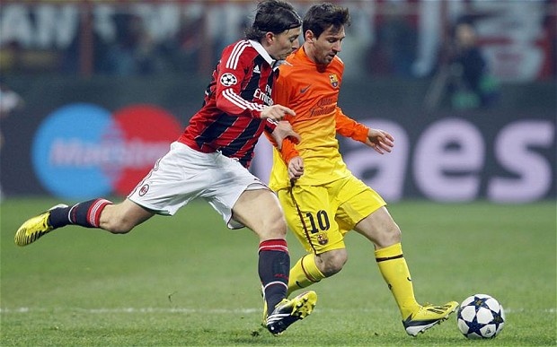 Milan - Barcelona: Cho Messi xoi tung San Siro hinh anh