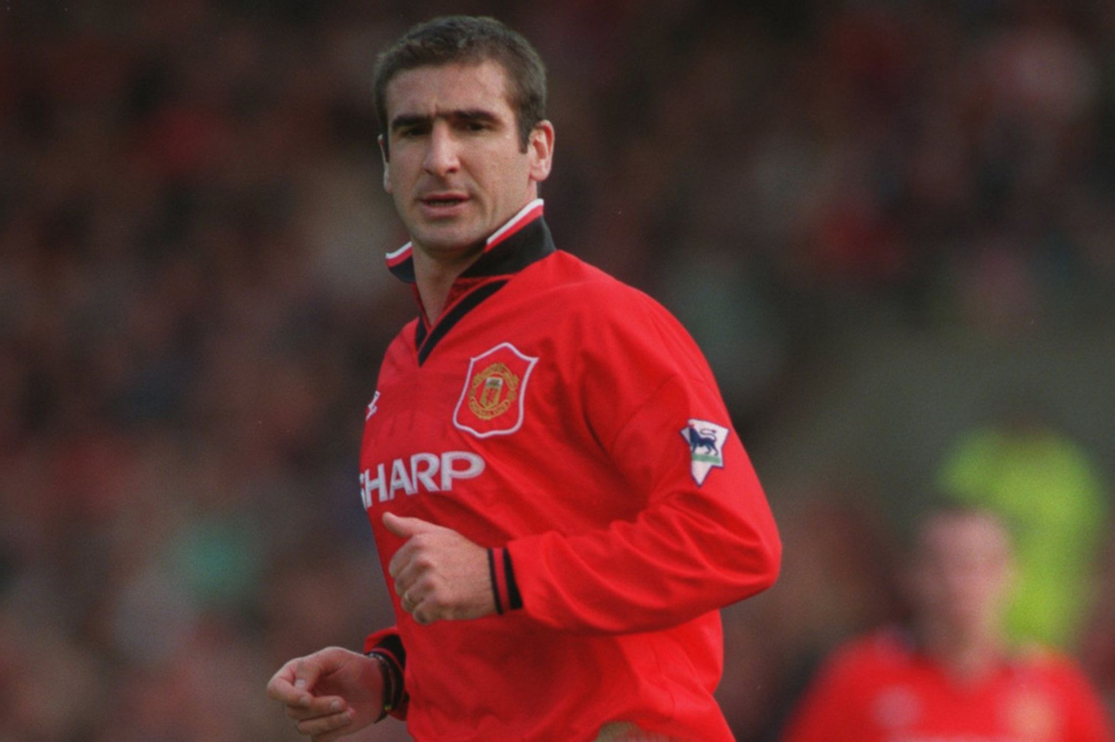 Doi hinh huyen thoai MU, Arsenal: Ai hon ai? hinh anh