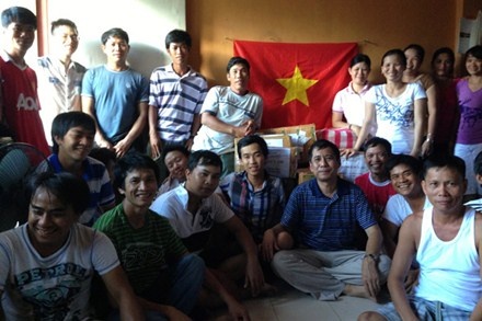 Loi ke cua nguoi Viet tron chay sieu bao tai Philippines hinh anh