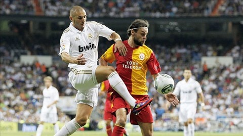 Real - Galatasaray: Vang CR7, Real van qua manh hinh anh