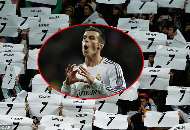 Hinh anh song sat Ronaldo - Bale at via Galatasaray hinh anh