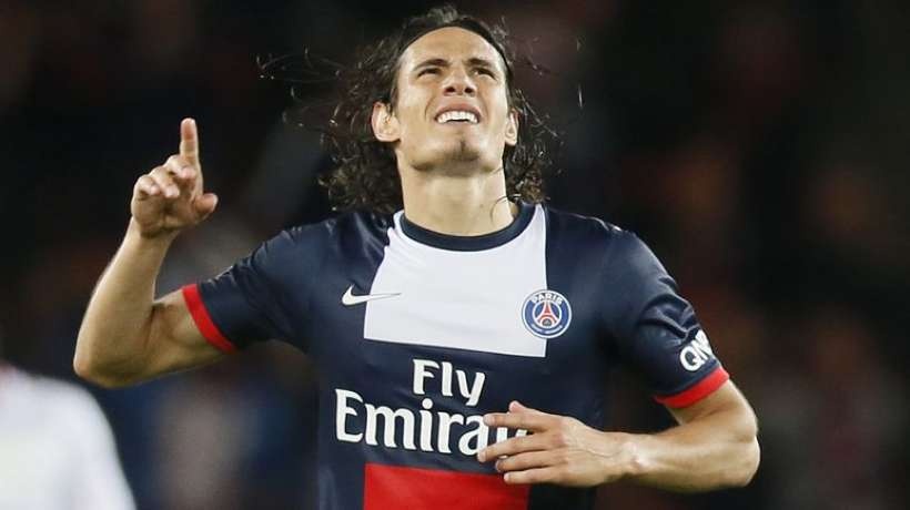 Diem tin 29/11: Arsenal vung tien tan chieu mo Cavani hinh anh