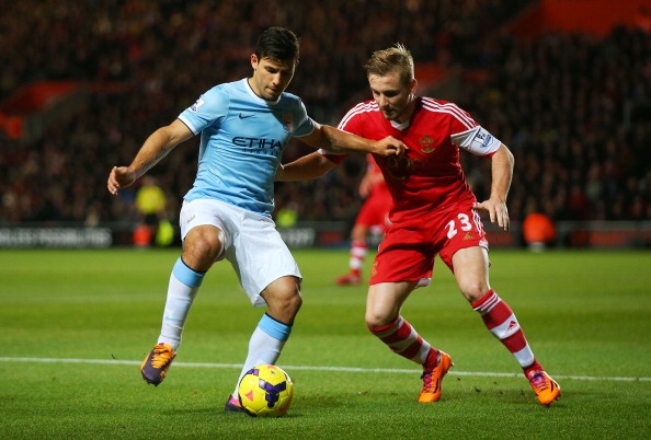 Southampton 1-1 Man City: Aguero khong cuu noi City hinh anh