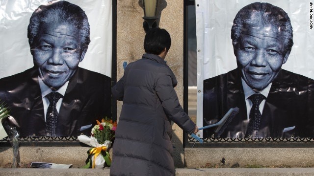 Kich ban tang le 10 ngay theo nghi thuc bo toc cua Mandela hinh anh