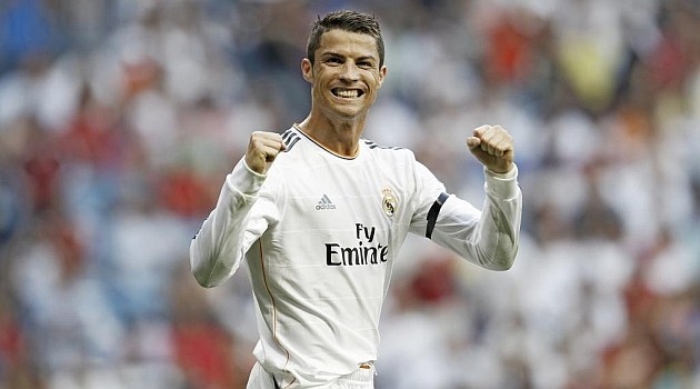 Ronaldo huong toi cu dup ky luc Champions League hinh anh