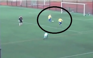 Pha bo lo ngo ngan nhat trong lich su bong da hinh anh