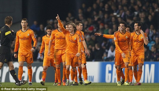 Cham diem Real: CR7 hay nhung chua phai nhat hinh anh