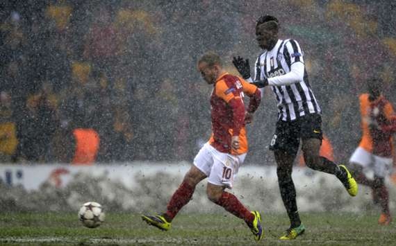 Nho troi, Sneijder da bay Juve khoi Champions League hinh anh