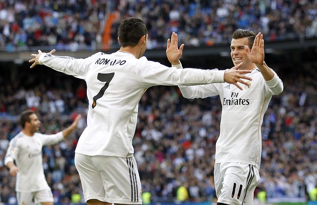 Real co the buoc phai ban Ronaldo va Bale hinh anh