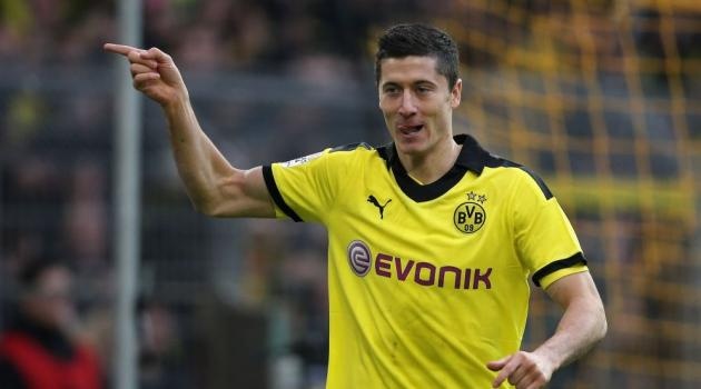 Quay lung voi MU, Lewandowski gia nhap Bayern hinh anh