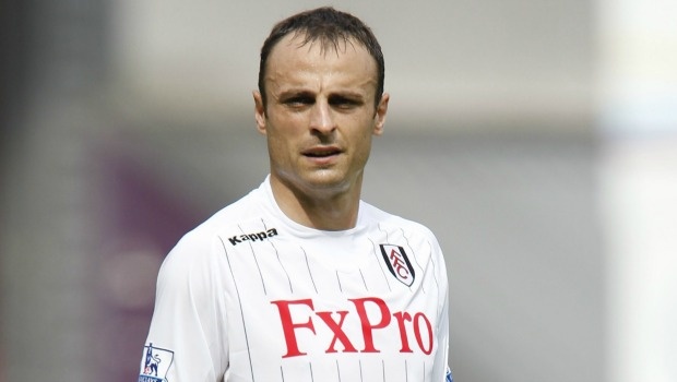 Diem tin 3/1: Berbatov cong khai to tinh voi Arsenal hinh anh