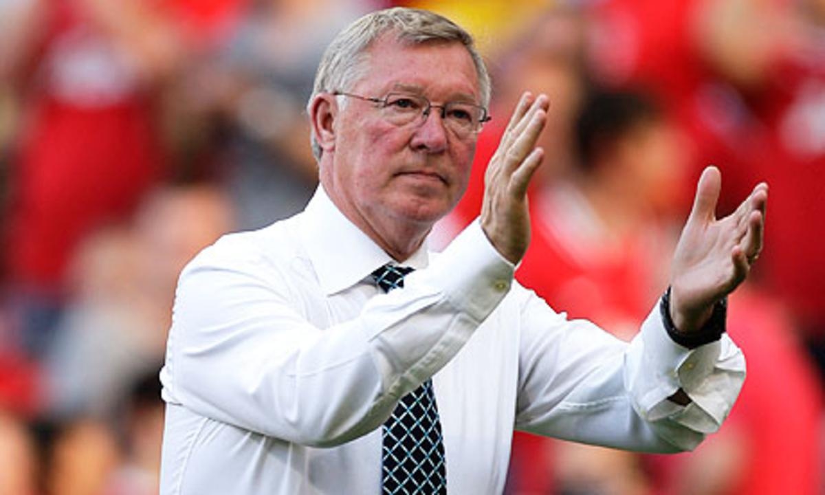 Sir Alex sap tro lai cuu roi MU? hinh anh