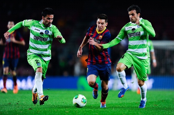 Man solo tuyet dinh cua Messi hinh anh