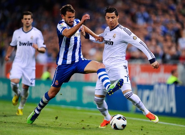 Espanyol - Real Madrid: San sang tang toc hinh anh