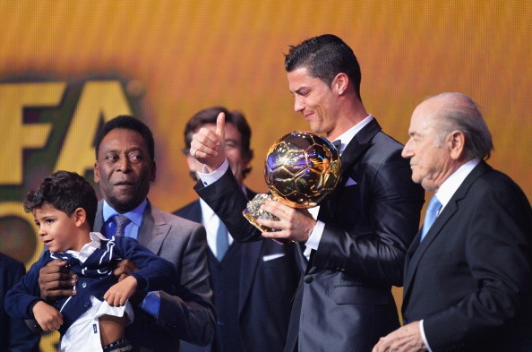 Gia tri thuong hieu cua Ronaldo tang manh nho QBV hinh anh