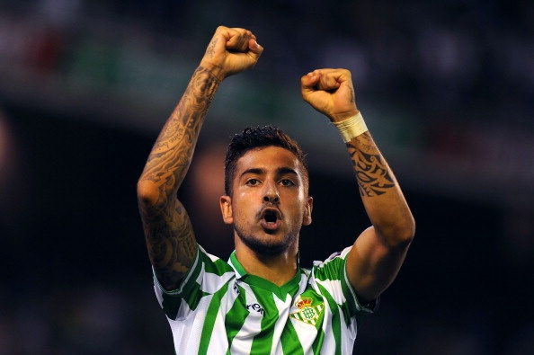 Diem tin 22/1: ‘Ronaldo moi’ thich den Arsenal hon M.U hinh anh