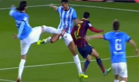 Sao Malaga lanh tron cu karate cua dong doi hinh anh